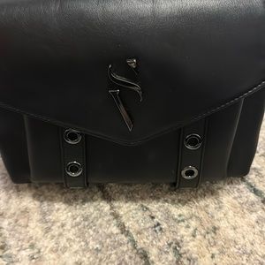 Black cross bag